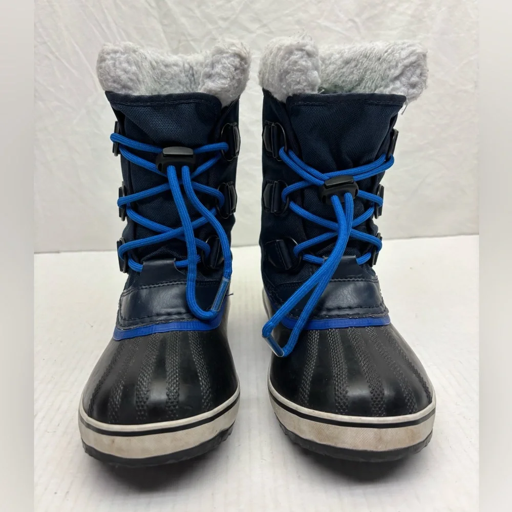 Sorel Kids Navy and Bright Blue Lace Winter Boots, SZ 1 for little boy, box 21